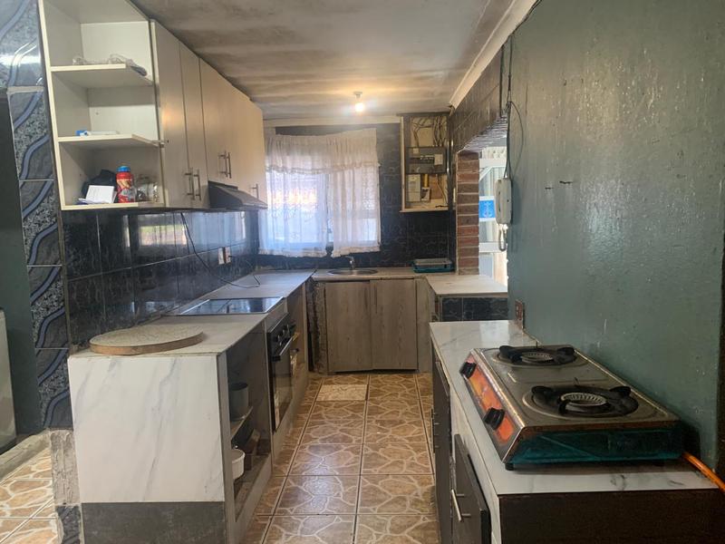4 Bedroom Property for Sale in Lentegeur Western Cape